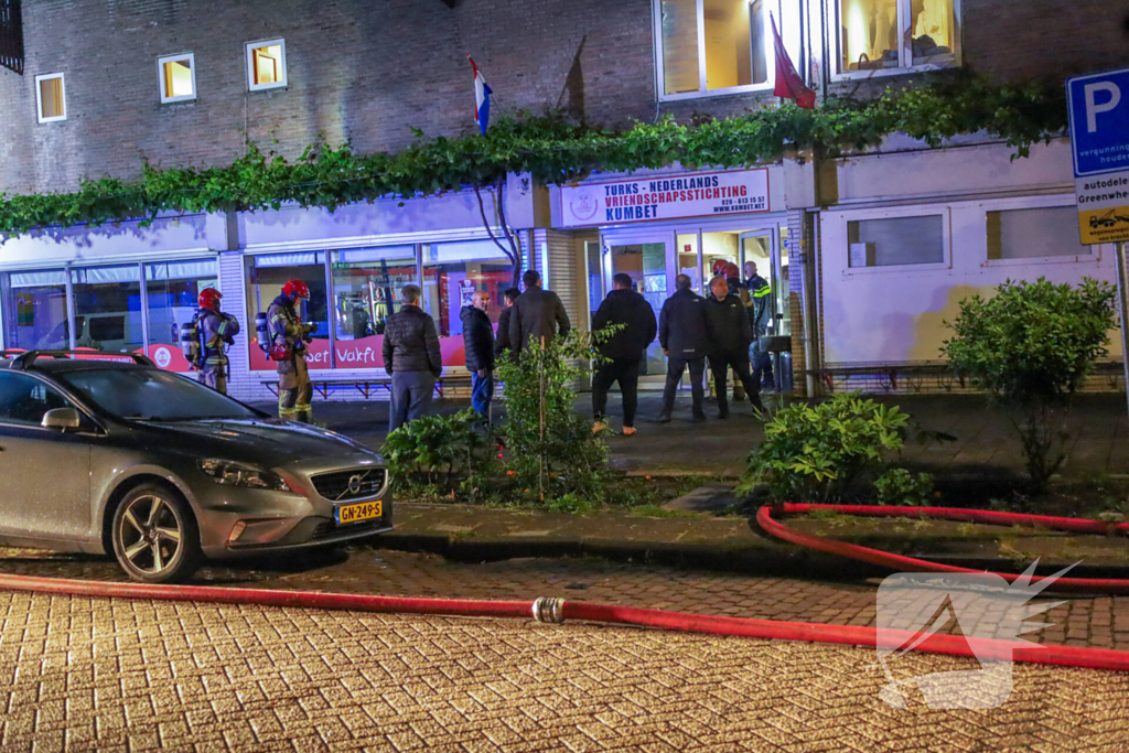 Bewoners geëvacueerd na brand in flatgebouw