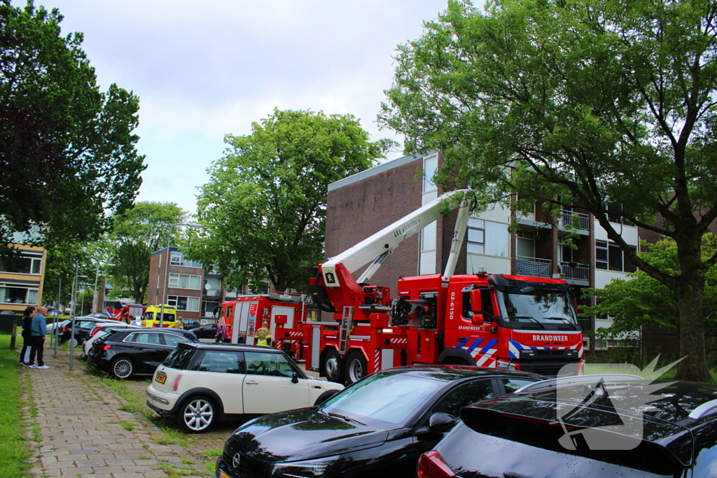 Brandweer zet zwaar materieel in voor hulpverlening