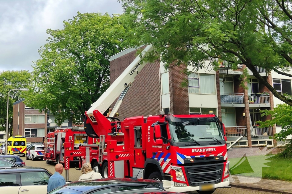 Brandweer zet zwaar materieel in voor hulpverlening