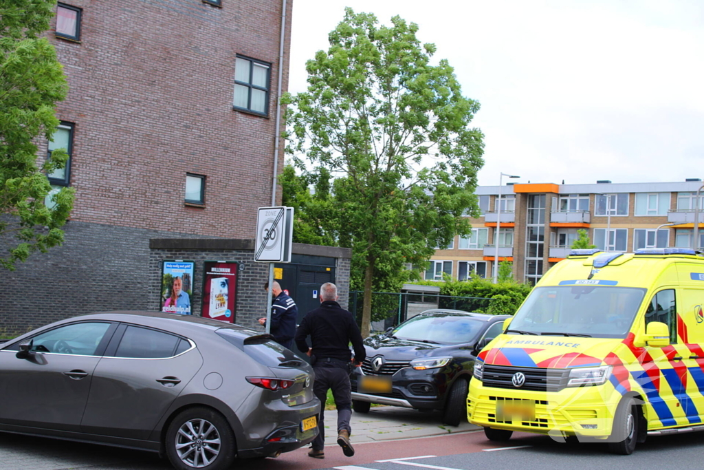 Fietser gewond bij botsing met auto