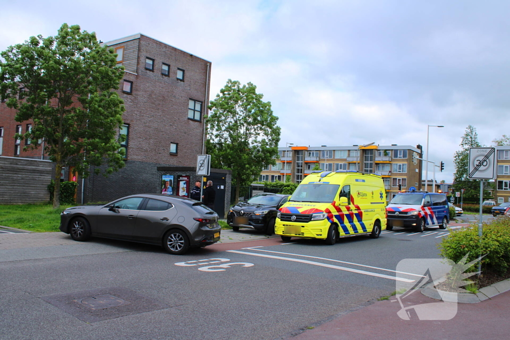 Fietser gewond bij botsing met auto