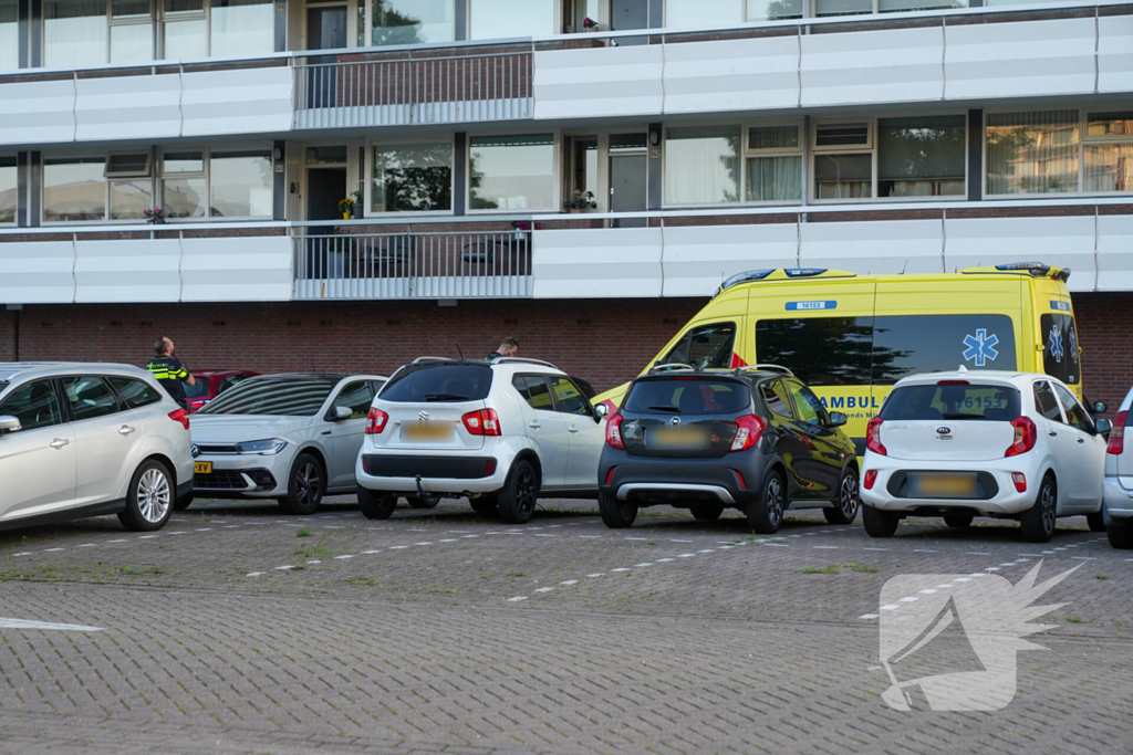Politie-onderzoek na incident bij flat