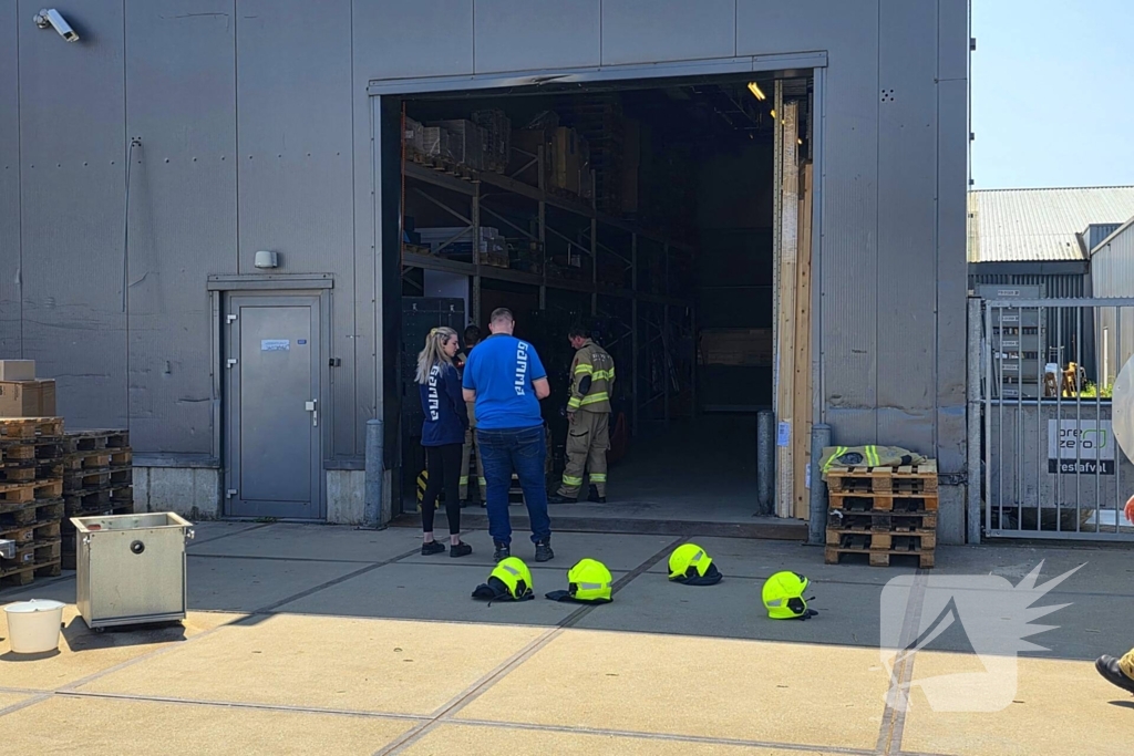 Magazijnbrand snel onder controle
