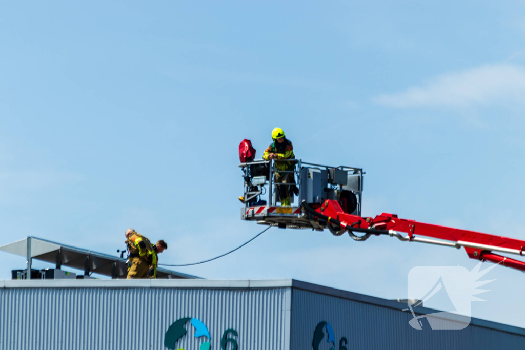 Kastbrand op dak snel geblust