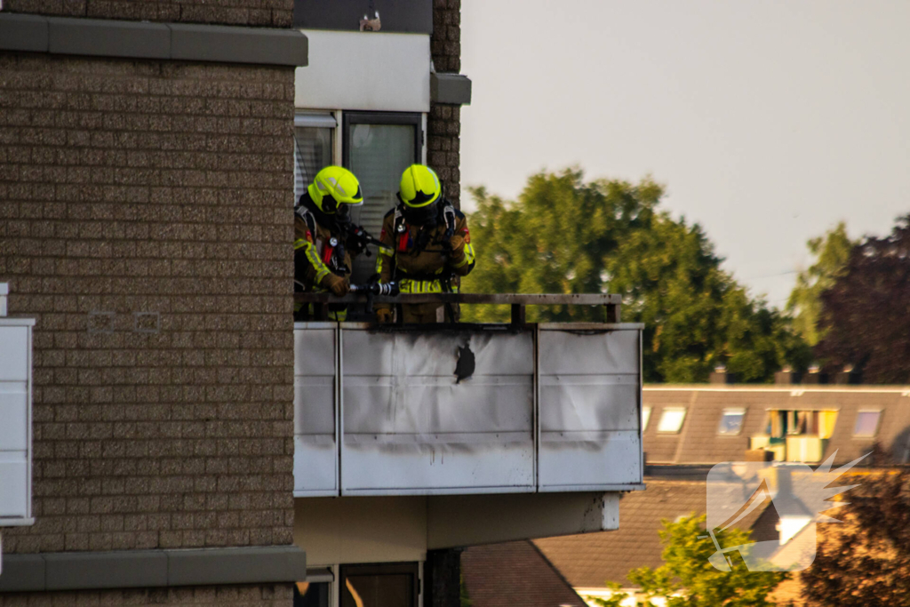 Appartementencomplex ontruimd door brand