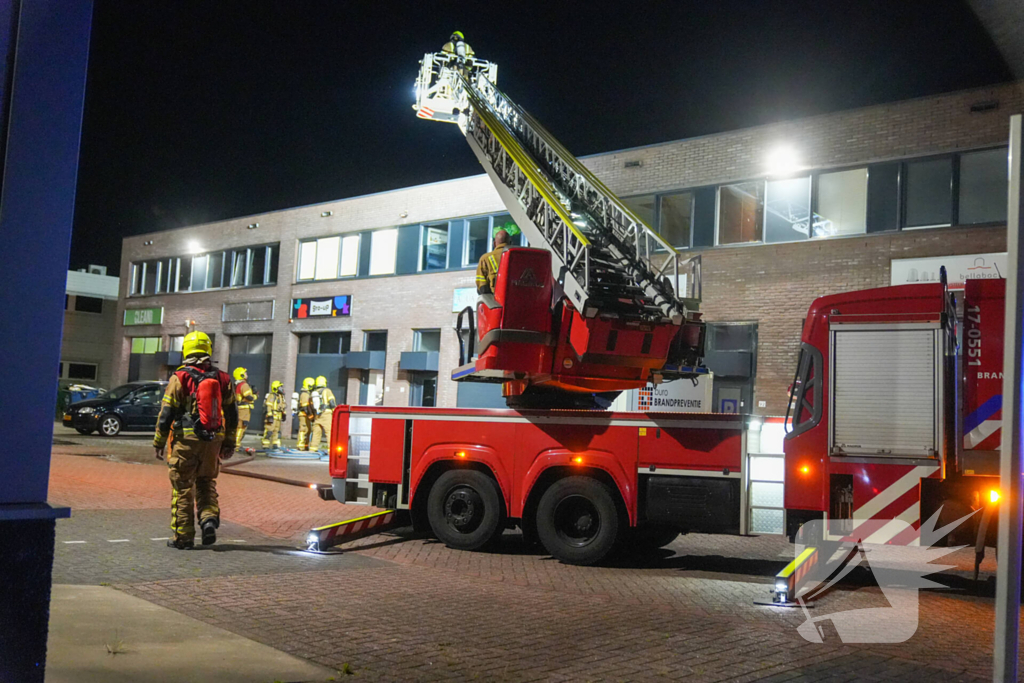 Brand in bedrijfspand