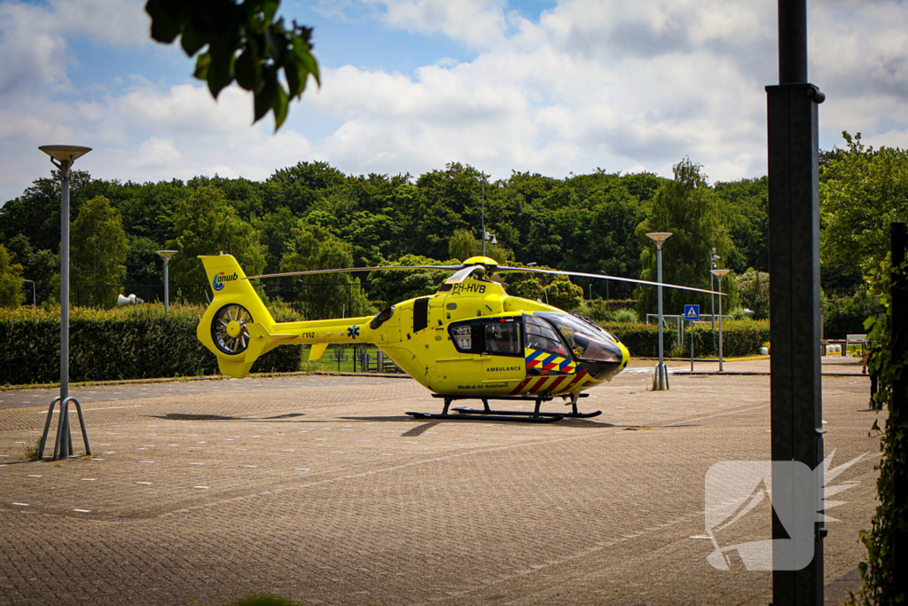 Wielrenner zwaargewond na val, politie doet onderzoek