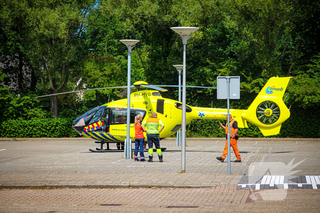 Wielrenner zwaargewond na val, politie doet onderzoek