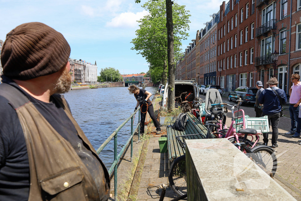 Magneetvisser vind pistool in gracht