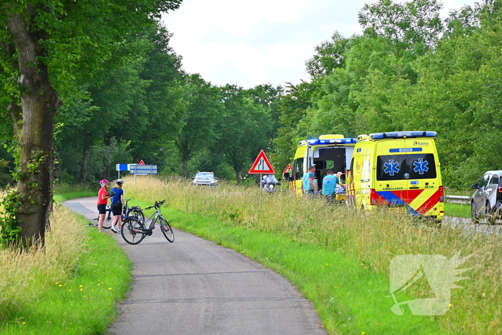 Fietsers ten val bij verkeersongeval