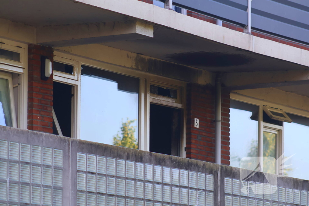 Uitslaande brand leidt tot gewonde