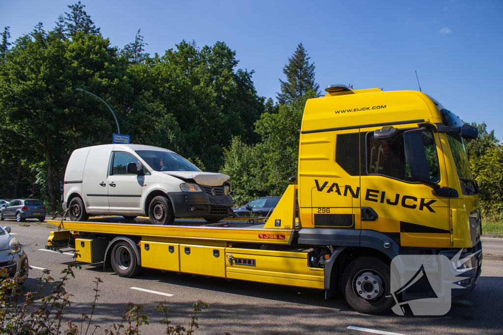Forse verkeershinder door aanrijding