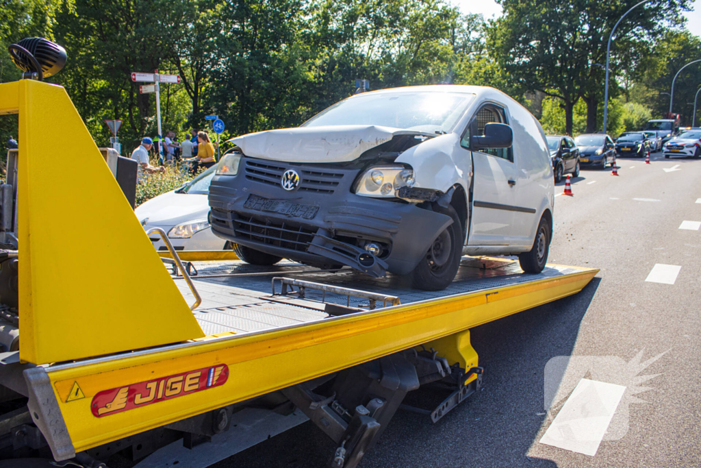 Forse verkeershinder door aanrijding