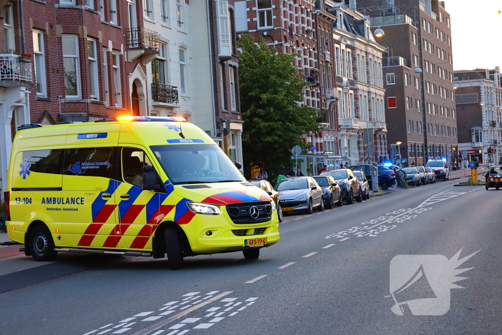 Twee gewonden bij steekincident na aanrijding