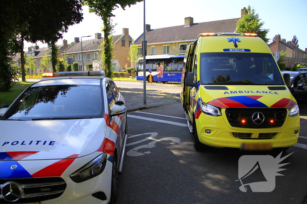 Fietser gewond bij aanrijding met auto