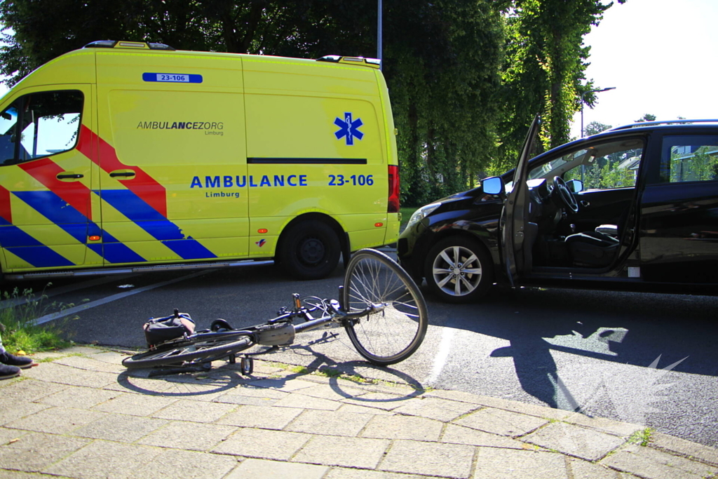 Fietser gewond bij aanrijding met auto