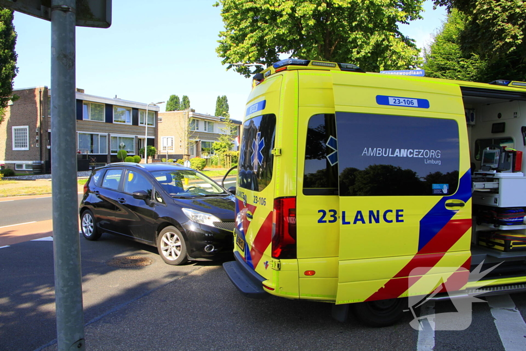 Fietser gewond bij aanrijding met auto