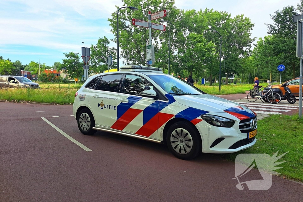 Scooterrijder gewond bij aanrijding met auto