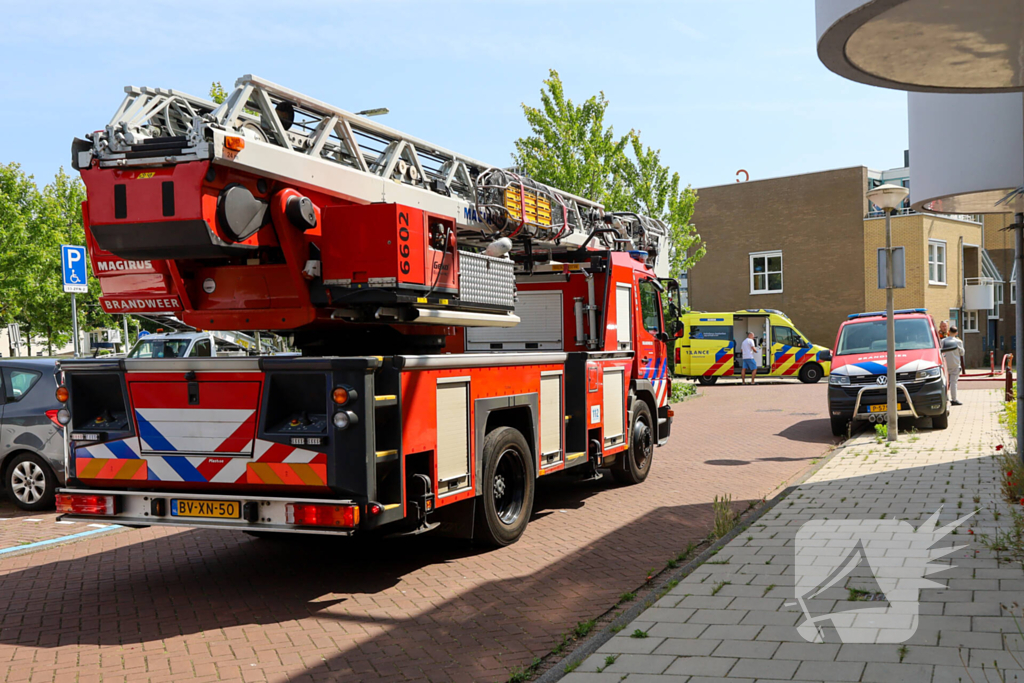 Woningbrand snel geblust met ambulance inzet