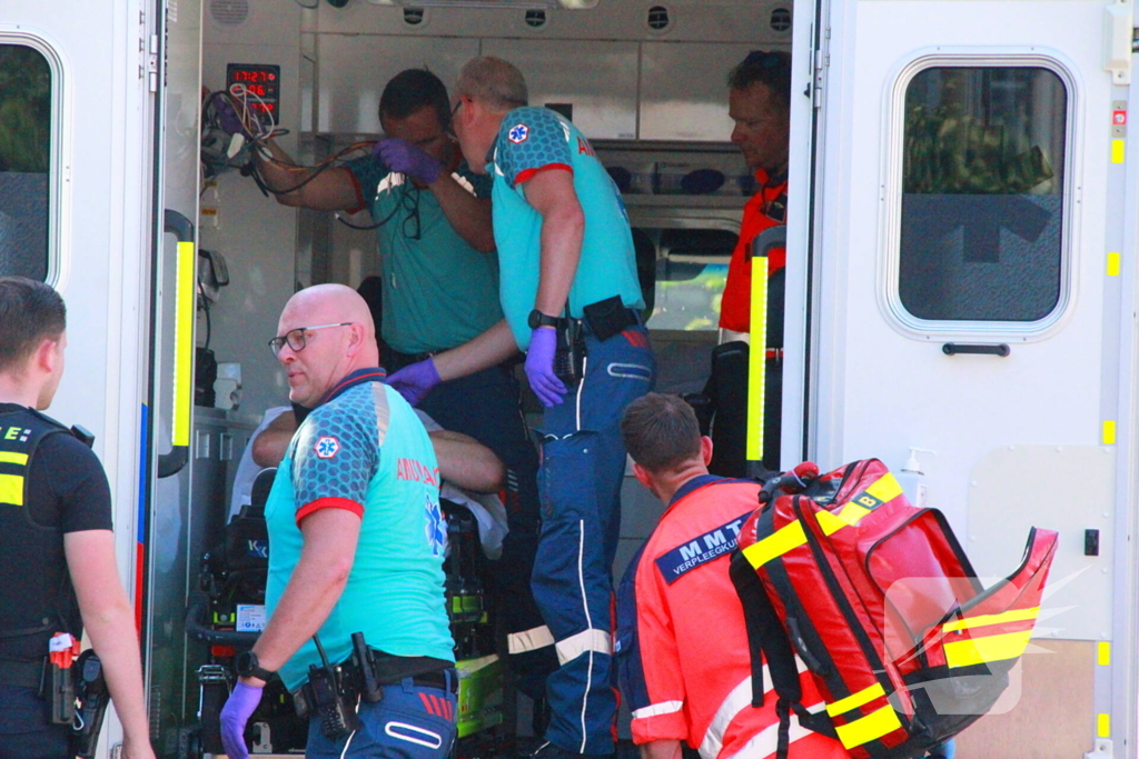 Gewonde na steekpartij in tuin