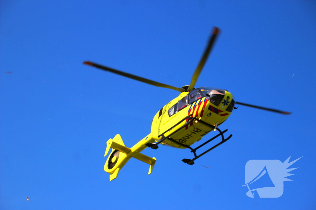 Gewonde na steekpartij in tuin