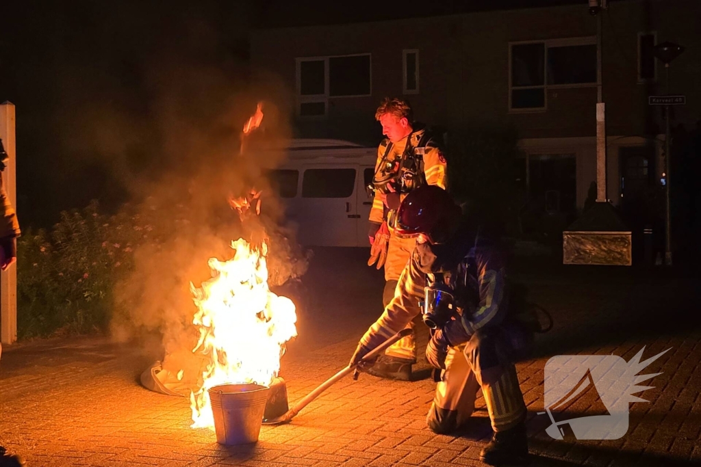 Jerrycan met brandstof veroorzaakt vuur