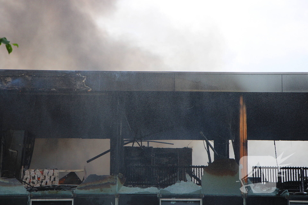 Flinke rookontwikkeling bij industriebrand