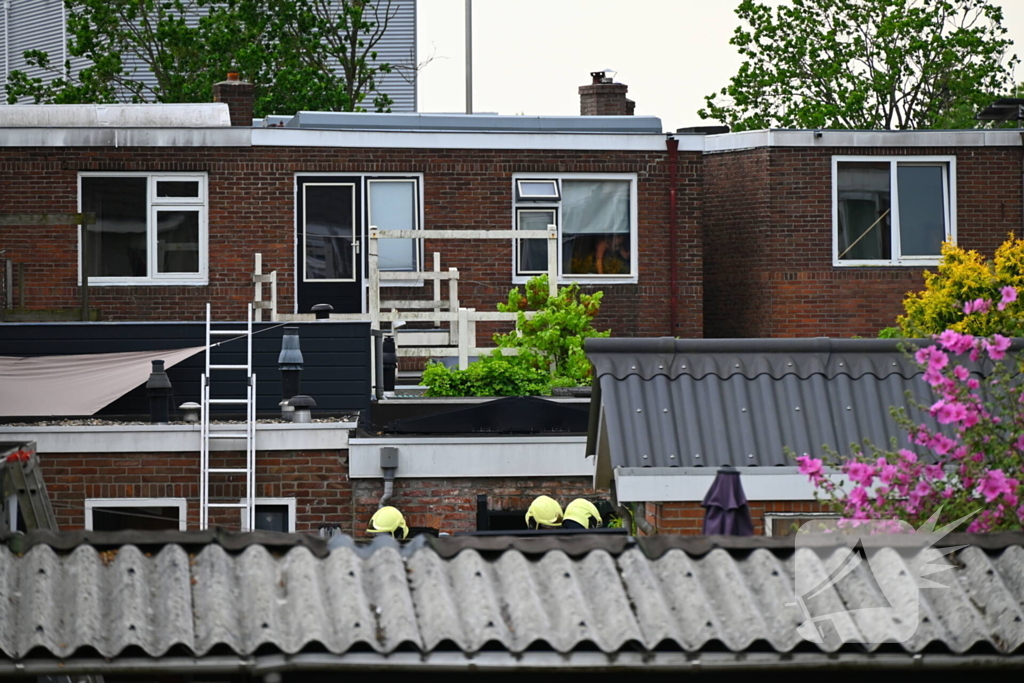 Schuurbrand snel onder controle