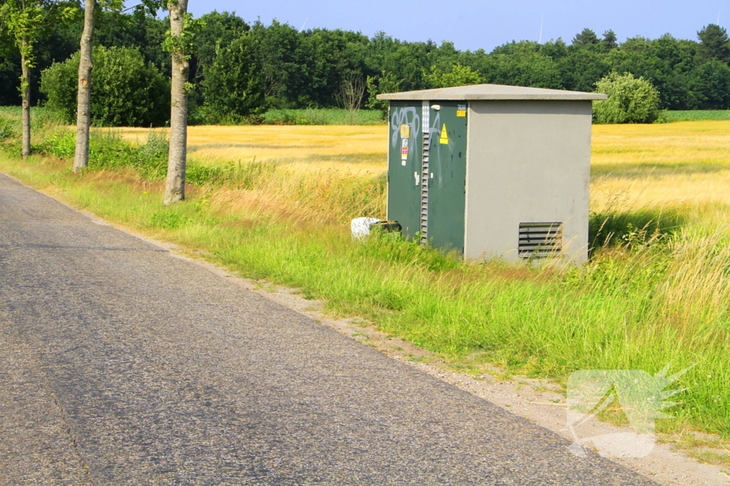 Vaatjes met onbekende inhoud aangetroffen