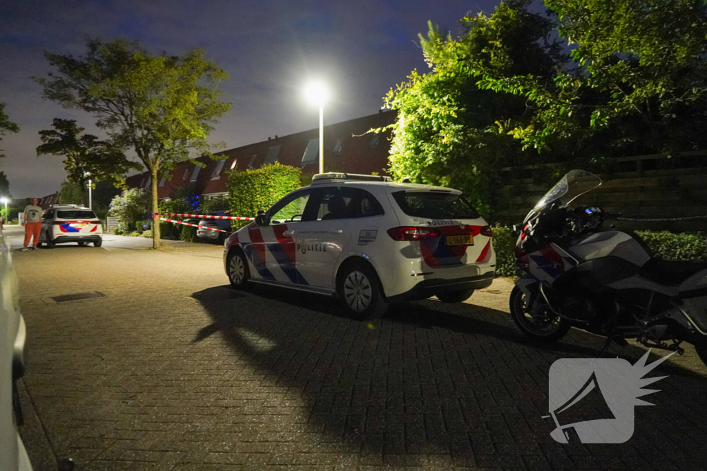 Kogelgat zichtbaar in raam na schietpartij