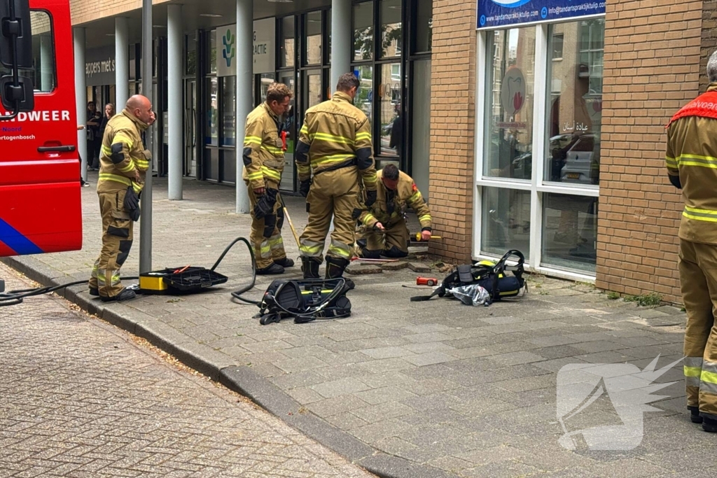 Gebouwbrand veroorzaakt door sigarettenpeuken