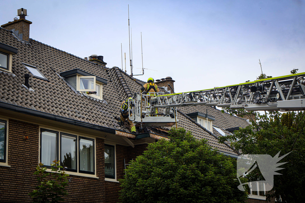 Sloopwerkzaamheden bij brand in dak