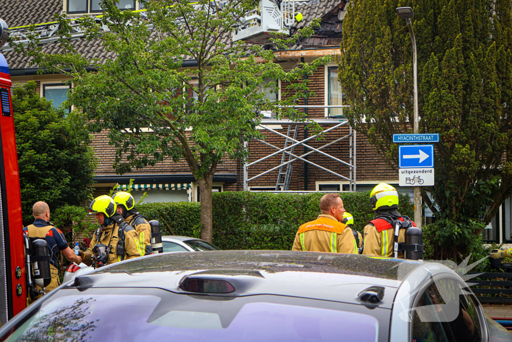 Sloopwerkzaamheden bij brand in dak