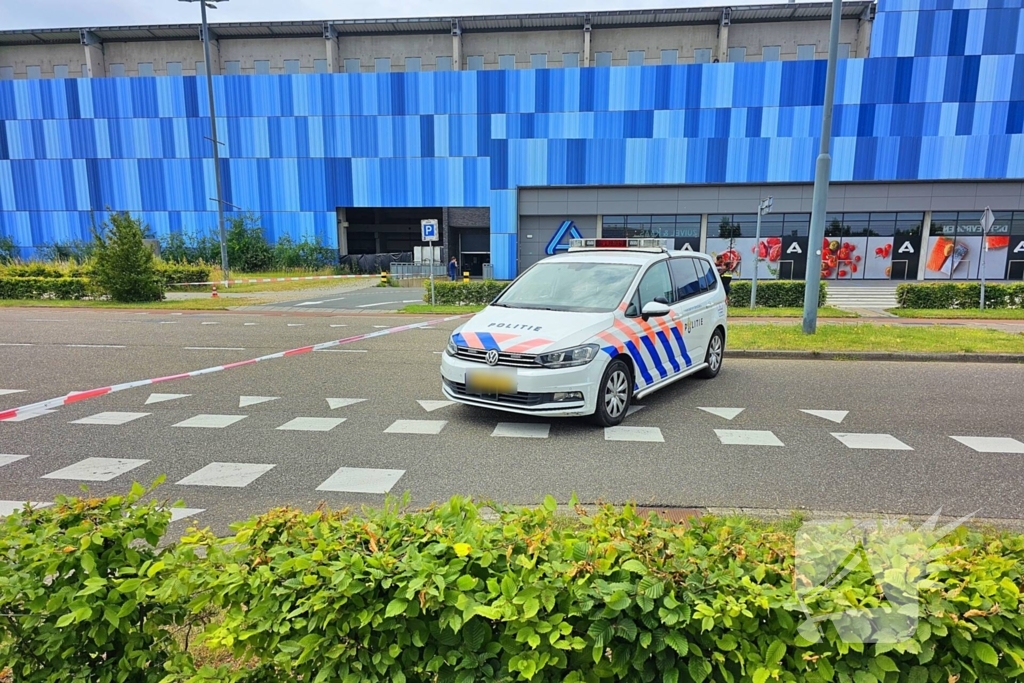 Onderzoek naar bommelding in supermarkt
