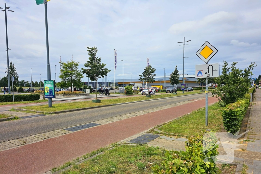 Onderzoek naar bommelding in supermarkt