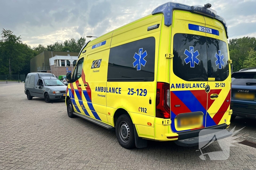 Fatbiker gewond door botsing met bus