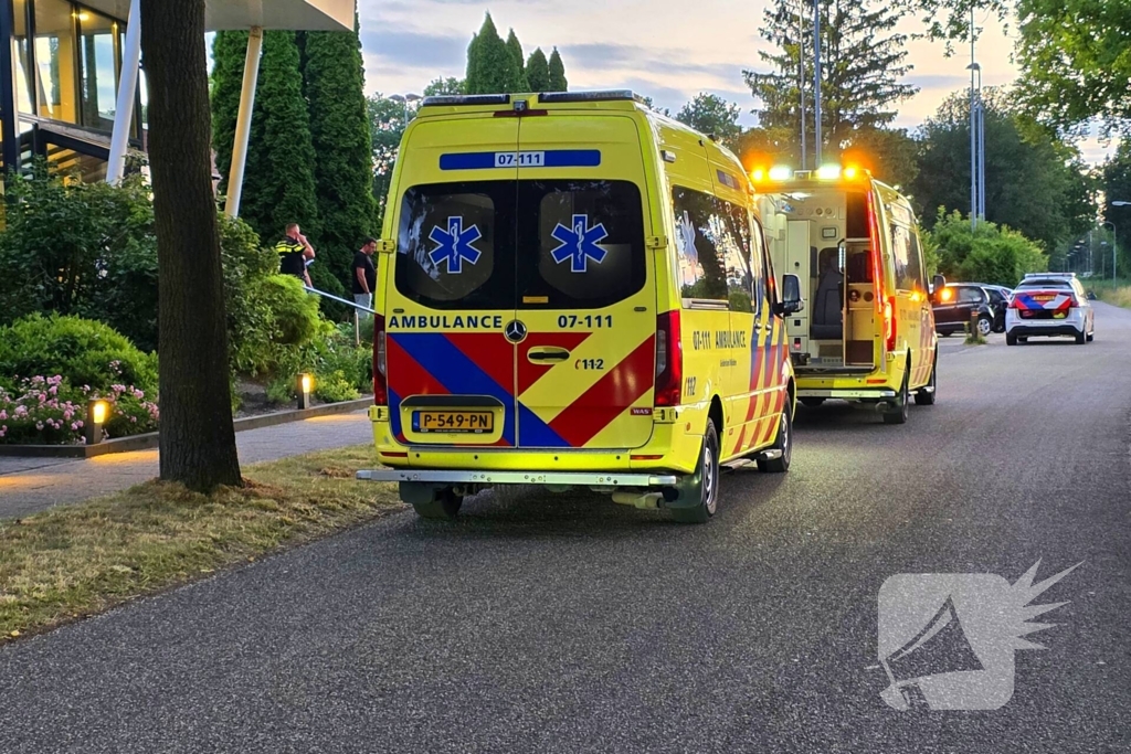 Gewonde en drie aanhoudingen na steekpartij