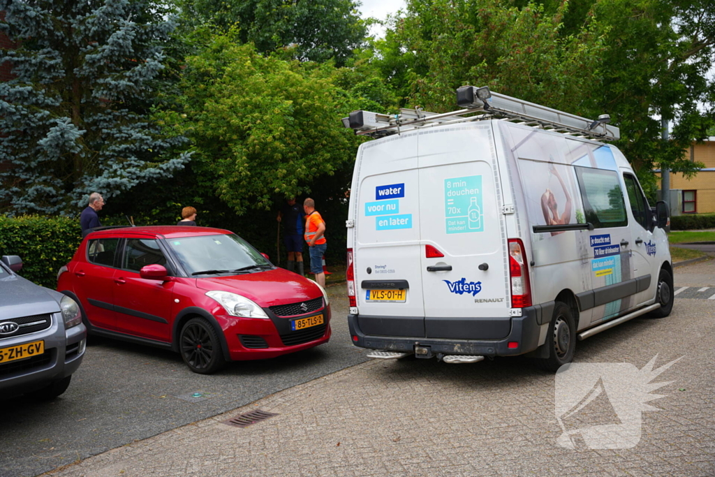 Netbeheerder repareert leidingbreuk