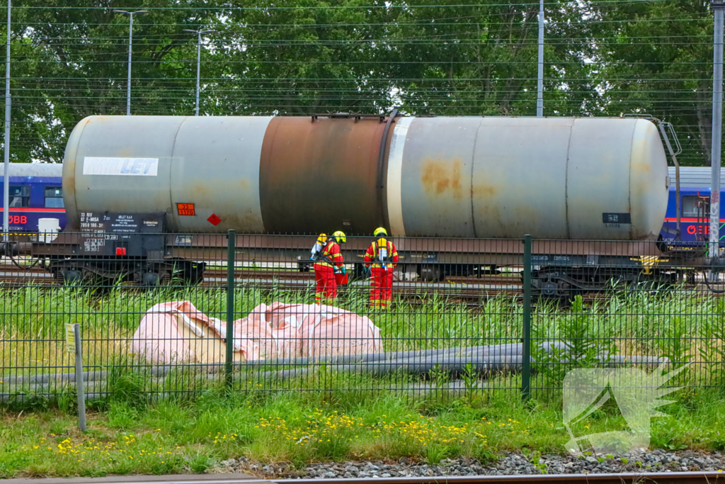 Onderzoek naar lekkende ketelwagen