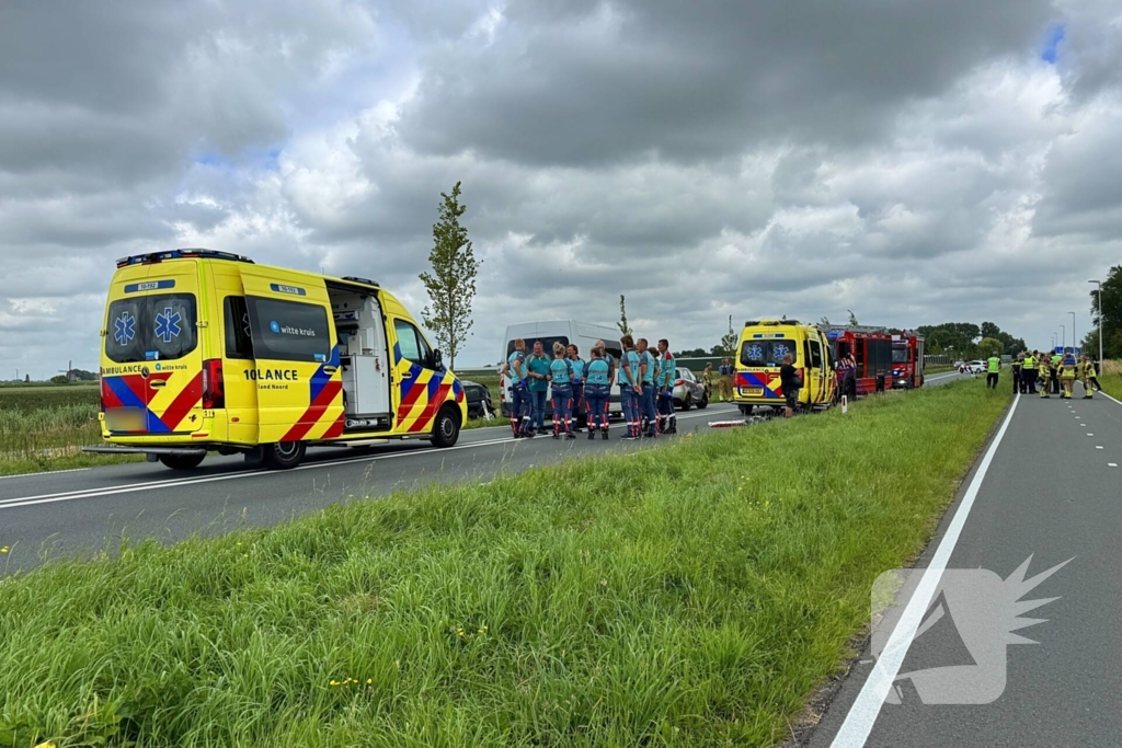 Twee personen overleden bij ernstig ongeval op N194, traumahelikopter geland