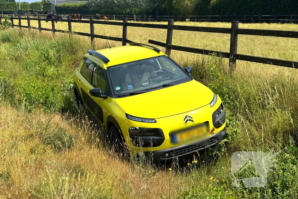 Ongeval tijdens inhaalactie leidt tot schade