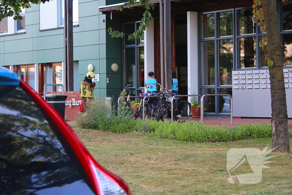 Persoon gecontroleerd bij brand