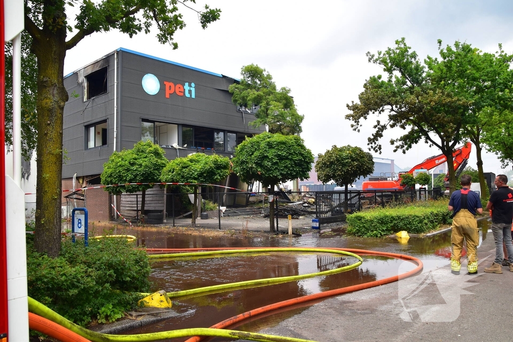 Zware schade door industriebrand