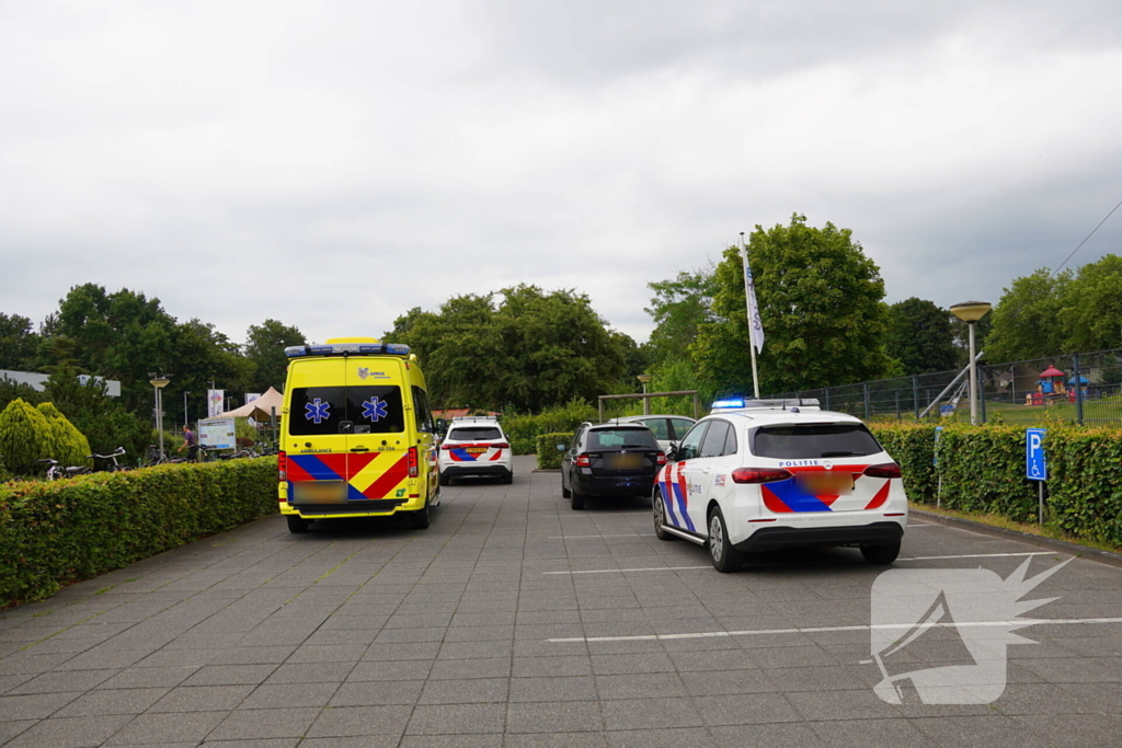 Hulpdiensten ingezet voor noodsituatie in zwembadcomplex