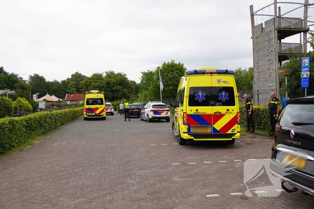 Hulpdiensten ingezet voor noodsituatie in zwembadcomplex