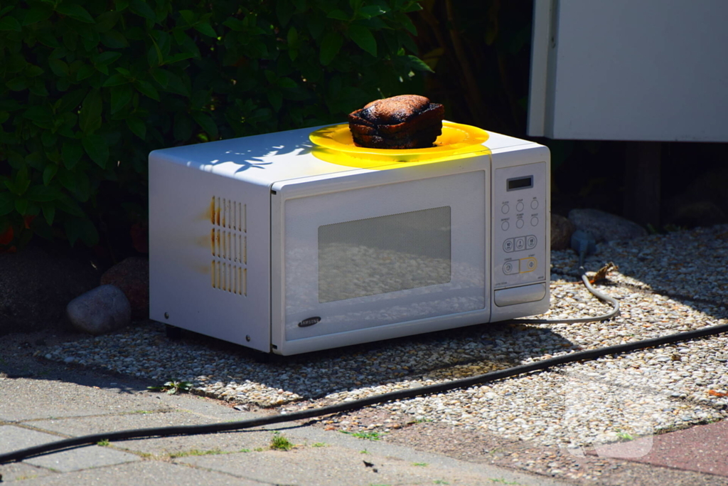 Brandmelding in woning blijkt aangebrand eten in magnetron