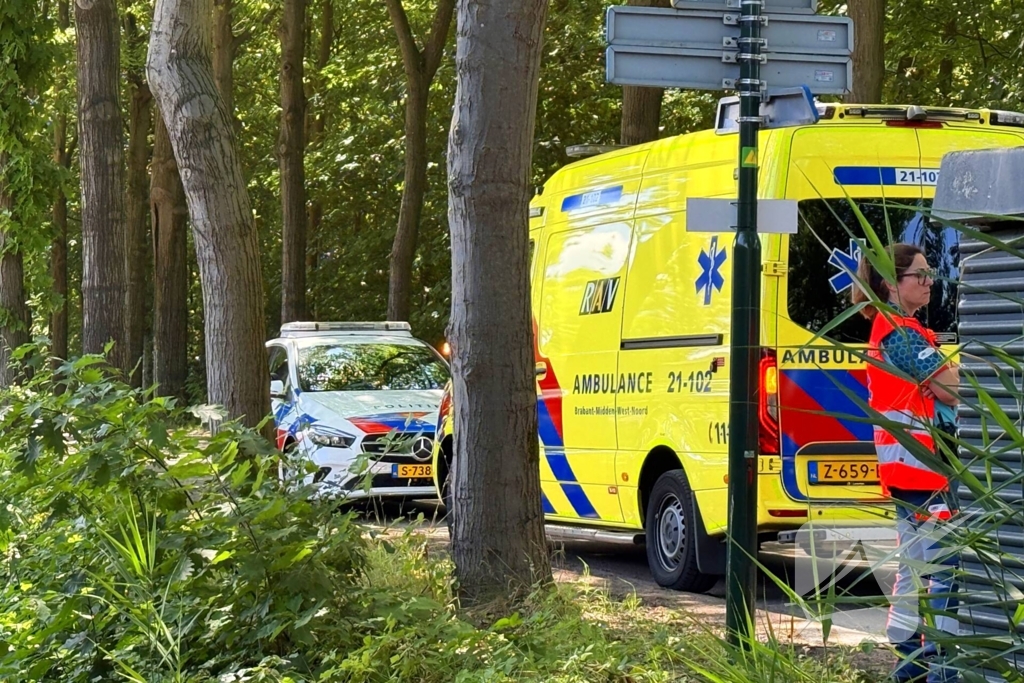 Fietser gewond na aanrijding met motorrijder zonder rijbewijs