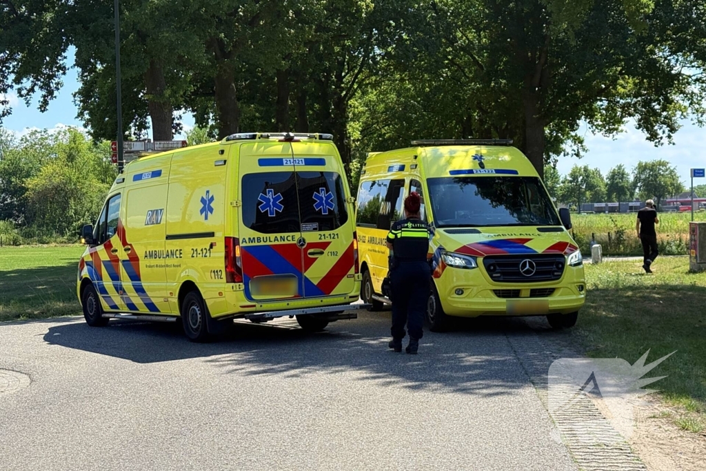 Motorrijder gewond na botsing met auto