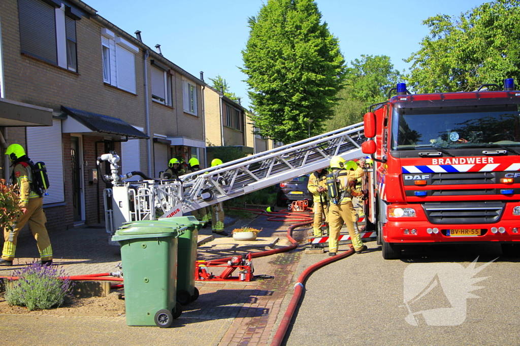 Brand opgeschaald naar zeer grote brand