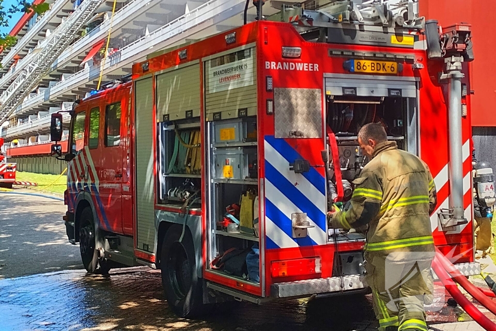 Bewoners ontkomen aan brand